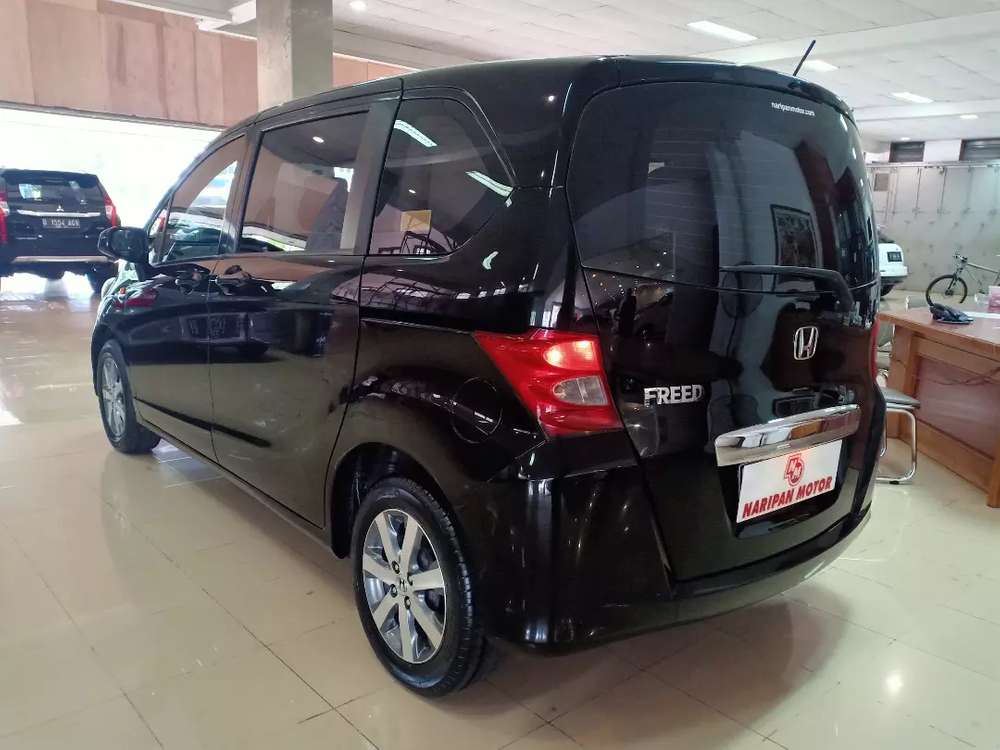  Jual  Mobil  Honda  Freed  E 2009 284828