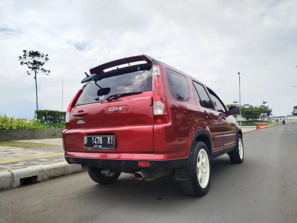 Jual Mobil  Honda  CR  V  2 0 2004 287100